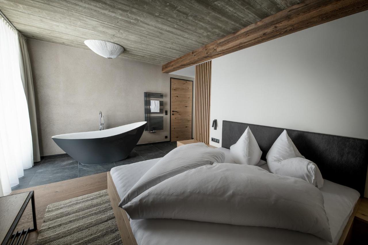 Glanz & Glory Appartements Laengenfeld Экстерьер фото