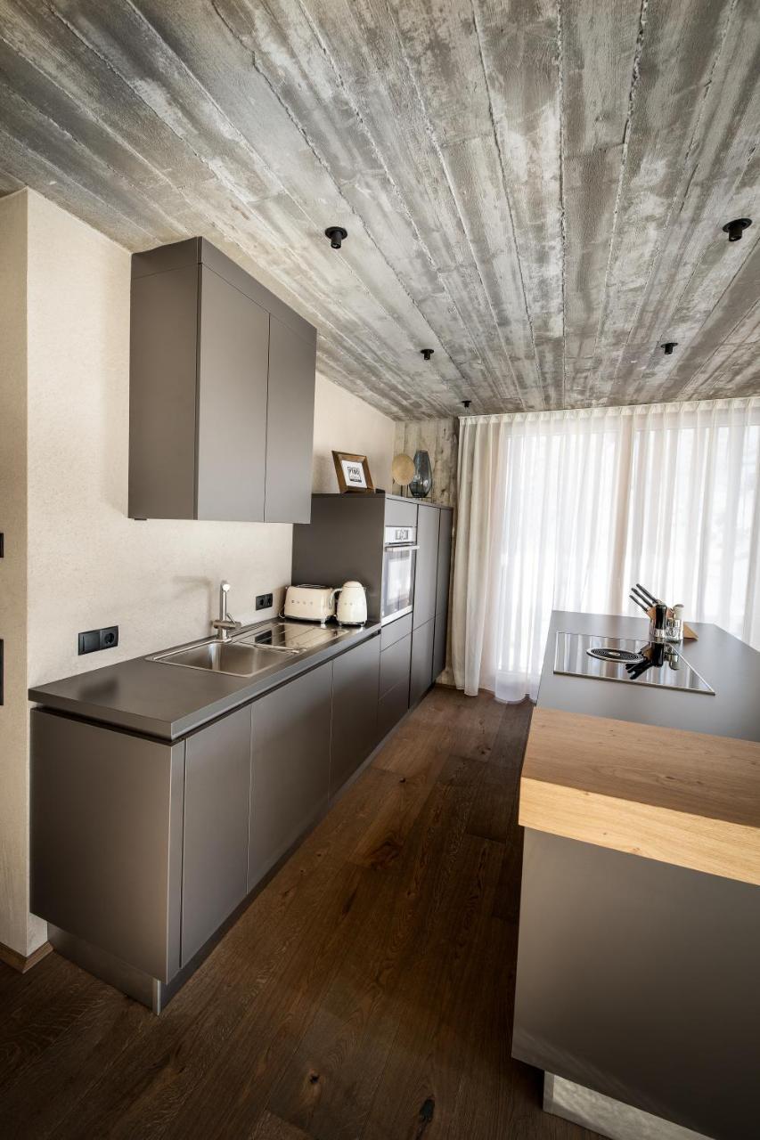 Glanz & Glory Appartements Laengenfeld Экстерьер фото
